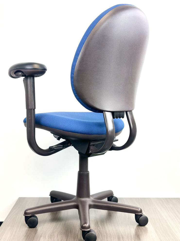 Steelcase Criterion - Blue on Black - High Back - Open Box