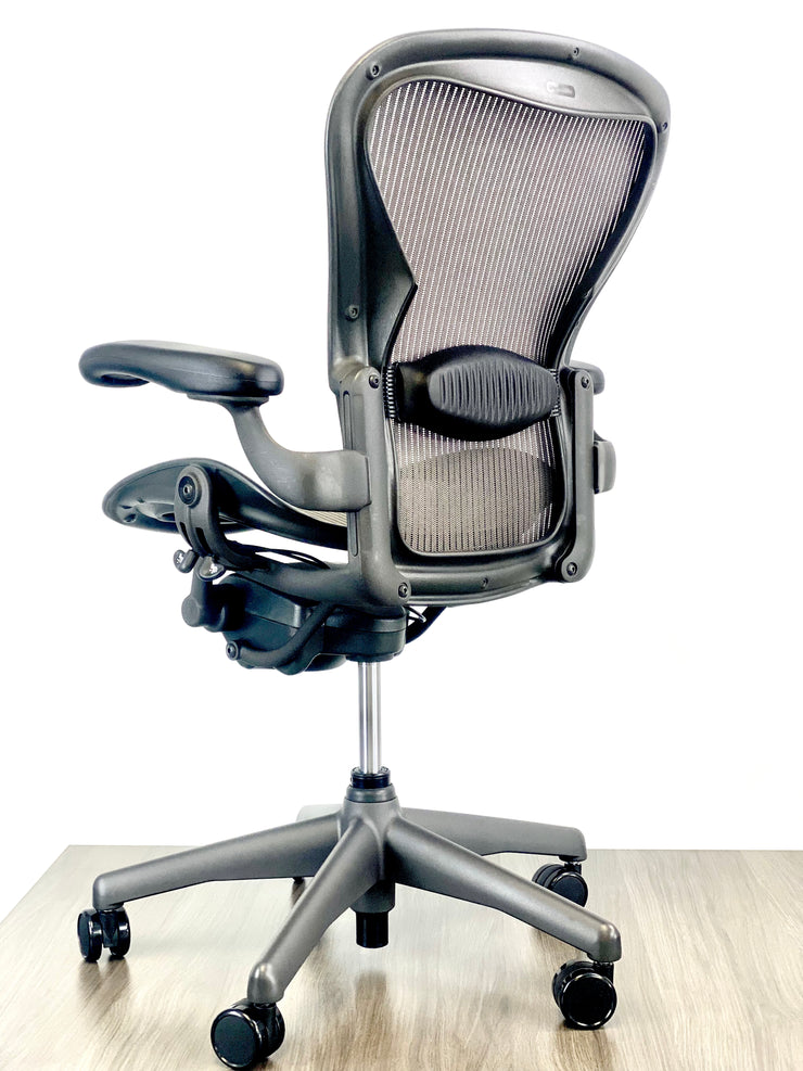 Herman Miller Aeron - Size: B - Black/Black - Fully Featured w/ Non-Adjustable Arms - Certified Pre-Owned