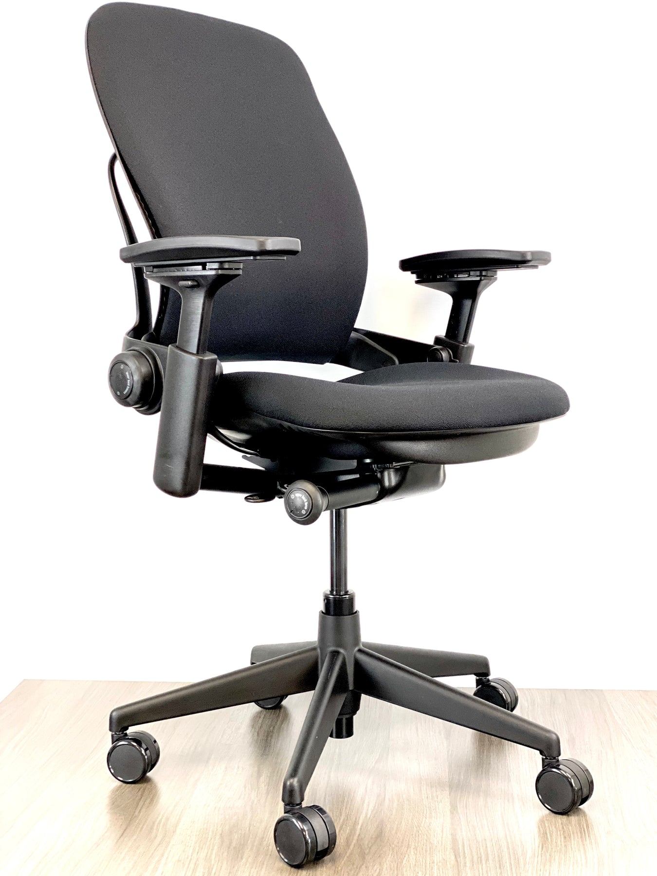 Steelcase Leap Chair V2 - Black on Black - Fully Featured - 4D Arms