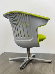 Steelcase i2i Swivel Collaborative Chair - Pre-Owned