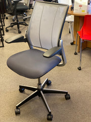 Humanscale Diffrient Smart Chair - Fully Featured