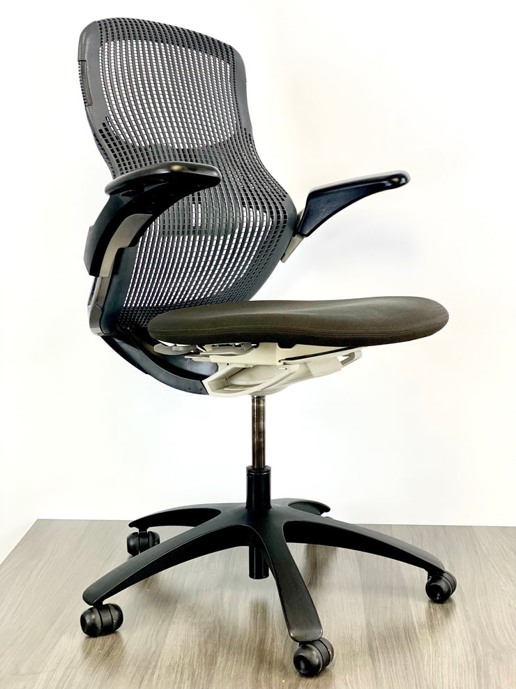 Knoll - Generation - Pre-Owned