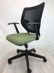 Keilhauer Simple Chair - Zig Zag Solid Green - Pre-Owned - Joe's Discount Office Furniture
